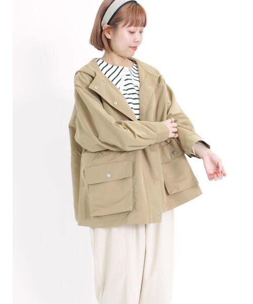 Samansa Mos2（サマンサ モスモス）の「ツイルマウンテンパーカー（ノーカラージャケット・レディース・ブルー/ダークブラウン/レッド/ベージュ/カーキ・F）」の6枚目の写真