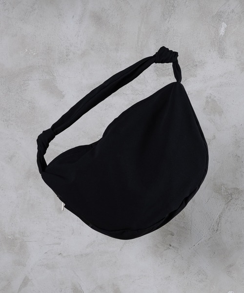 shiki tokyo（シキトウキョウ）の「Utility Pocket Shoulder Bag / ユーティリティポケットショルダーバッグ（ショルダーバッグ・メンズ・ブラック・FREE）」の17枚目の写真