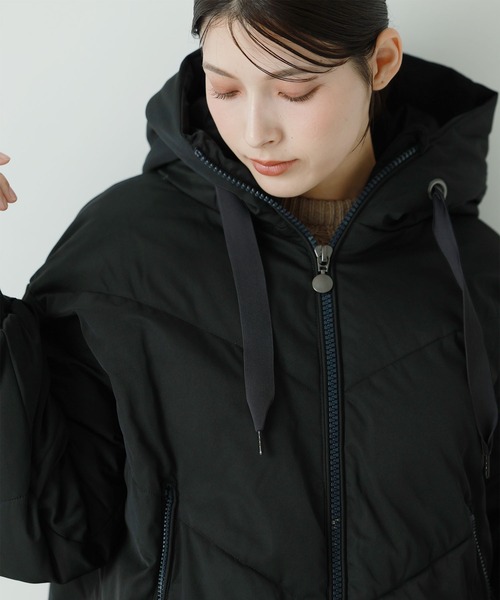 Filomo（フィローモ）の「[Filomo]エコダウンコート（ダウンジャケット/コート・レディース・カーキ/ブラック/アイボリー・L/M）」の16枚目の写真
