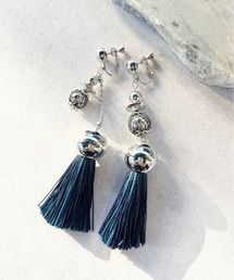 amplis（アンプリス）の「【amplis/アンプリス】liliy tassel earring / リリータッセルイヤリング（シャツ/ブラウス）」
