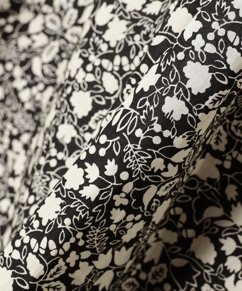 極美品✨ダリア dahl’ia リネン100％ギャザーブラウス 白 バンドカラー dahl'ia（ダリア） No.DBL-332AK ギャザープルオーバーブラウス