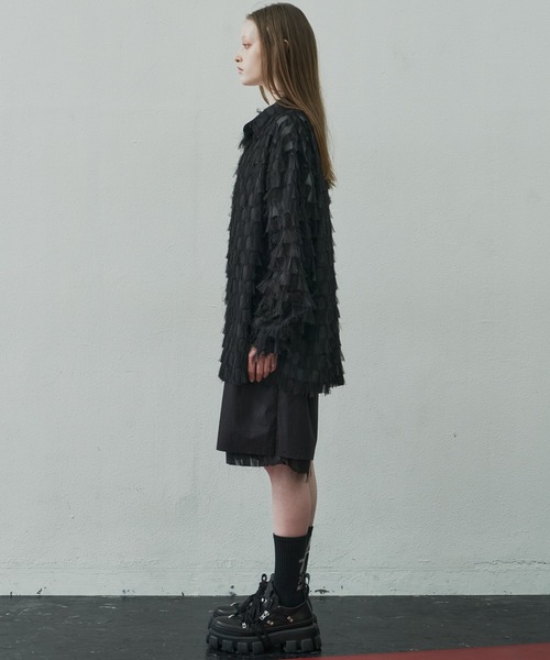 AIVER(アイバー)の「AIVER シアーフリンジシャツ(シャツ/ブラウス・メンズ・ホワイト/ブラック・SMALL/MEDIUM/LARGE)」の12枚目の写真