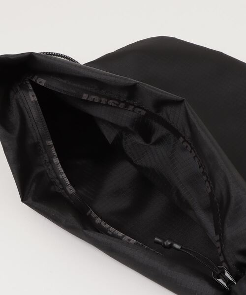 F.C.Real Bristol（エフシーレアルブリストル）の「TOUR POUCH (M 