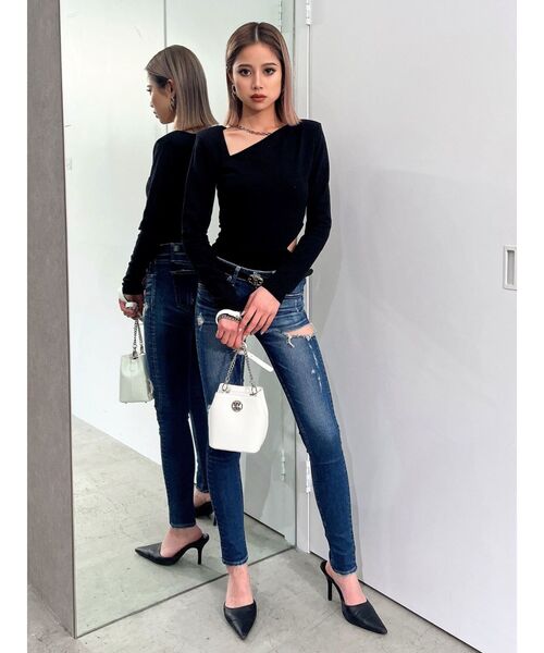 GYDA（ジェイダ）の「【WEB限定】【TINY低身長向け 】チェーンネックレス付きボディスーツ（その他トップス・レディース・オフホワイト/ブラック・FREE）」の11枚目の写真