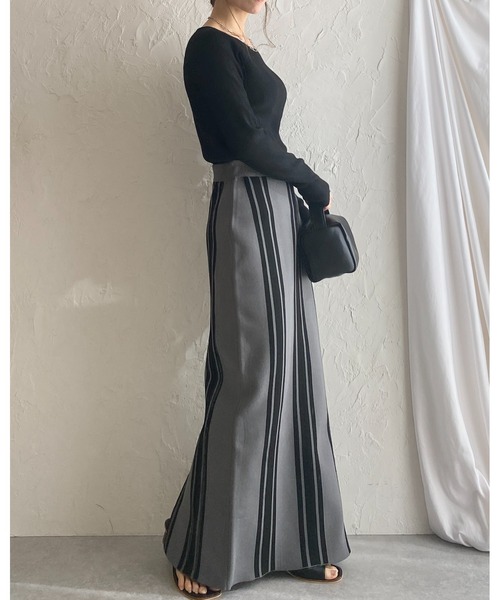 She's Closet（シーズクローゼット）の「前後2WAYストライプスリット入りハイウエストニットタイトロングスカート（スカート・レディース・ベージュ/チャコール/ブラック・FREE）」の5枚目の写真