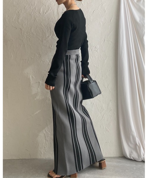She's Closet（シーズクローゼット）の「前後2WAYストライプスリット入りハイウエストニットタイトロングスカート（スカート・レディース・ベージュ/チャコール/ブラック・FREE）」の22枚目の写真