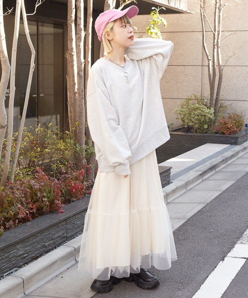 w closet（ダブルクローゼット）の「ラインストーントレーナー