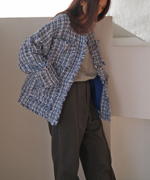 AKTE（アクテ）の「ツイードミドルジャケット（ノーカラージャケット・レディース・ブルー系/ブラック系・FREE）」の7枚目の写真