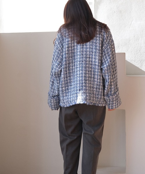 AKTE（アクテ）の「ツイードミドルジャケット（ノーカラージャケット・レディース・ブルー系/ブラック系・FREE）」の10枚目の写真