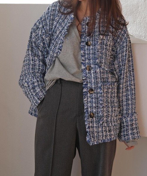 AKTE（アクテ）の「ツイードミドルジャケット（ノーカラージャケット・レディース・ブルー系/ブラック系・FREE）」の13枚目の写真