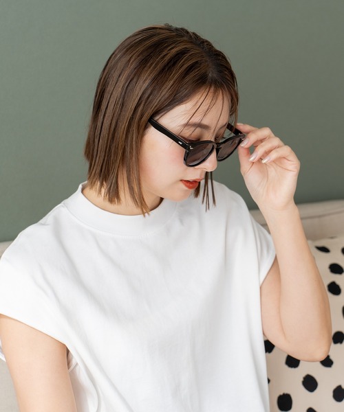 VitaFelice（ヴィータフェリーチェ）の「超軽量 サングラス UVカット カラーレンズ ウェリントン型（サングラス・レディース・B/C/D/F/A/G/E/H・FREE）」の13枚目の写真