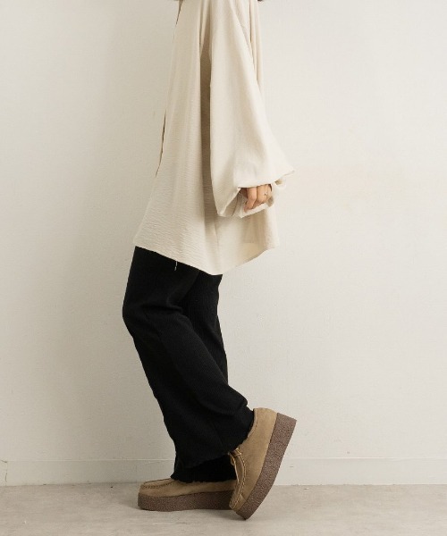 Fabby fabby(ファビィーファビィー)の「ボリュームモカシンシューズ(モカシン/デッキシューズ・レディース・ブラック系その他/ベージュ系その他/ブラック・SMALL/MEDIUM/LARGE)」の15枚目の写真