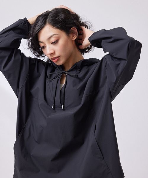 NERGY(ナージー)の「【水陸両用&吸水速乾&UV】ラッシュガードフーディ(パーカー・レディース・ブラック/キナリ/グリーン系その他3・FREE)」の22枚目の写真