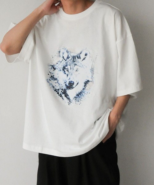 NILWAY（ニルウェイ）の「グラフィックプリントオーバーサイズ 半袖 Tシャツ/ アソート グラフィック オーバーサイズTシャツ（Tシャツ/カットソー・メンズ・ホワイト系3/ブラック系2/ネイビー系/ネイビー系2/ホワイト系/ホワイト系1/ホワイト系2/ブラック/ネイビー系3/ブラック系/ネイビー/ホワイト/ブラック系1/ブラック系3/ネイビー系1・MEDIUM/LARGE）」の17枚目の写真