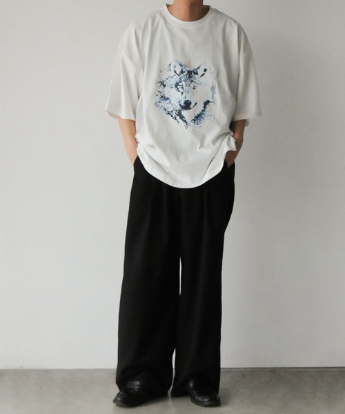 NILWAY（ニルウェイ）の「グラフィックプリントオーバーサイズ 半袖 Tシャツ/ アソート グラフィック オーバーサイズTシャツ（Tシャツ/カットソー・メンズ・ホワイト系3/ブラック系2/ネイビー系/ネイビー系2/ホワイト系/ホワイト系1/ホワイト系2/ブラック/ネイビー系3/ブラック系/ネイビー/ホワイト/ブラック系1/ブラック系3/ネイビー系1・MEDIUM/LARGE）」の20枚目の写真