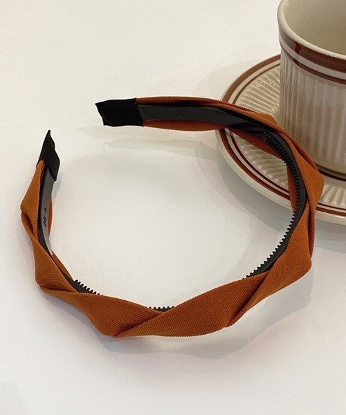 Miniministore（ミニミニストア）の「カチューシャ ツイスト ヘアアクセサリー（カチューシャ・レディース・ベージュ/ブラウン/ダークブラウン/ブラック/オレンジ・FREE）」の7枚目の写真