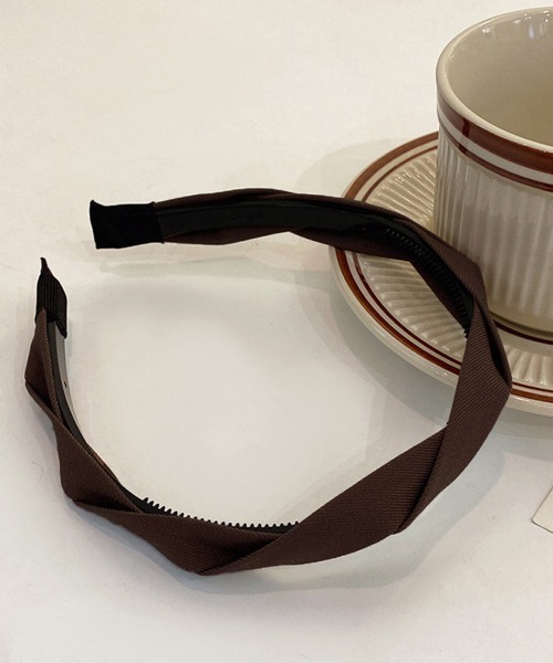 Miniministore（ミニミニストア）の「カチューシャ ツイスト ヘアアクセサリー（カチューシャ・レディース・ベージュ/ブラウン/ダークブラウン/ブラック/オレンジ・FREE）」の6枚目の写真