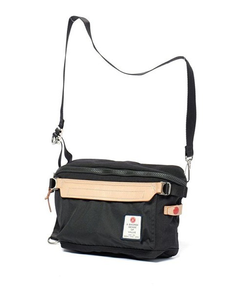 Amazon.com: AS2OV(アッソブ) Body Bag L 061402, Black