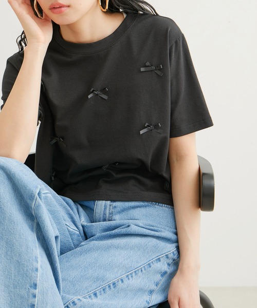 VIS(ビス)の「【WEB限定】リボンモチーフTシャツ(Tシャツ/カットソー・レディース・ピンク/ホワイト系その他/ブラック系その他・FREE)」の3枚目の写真