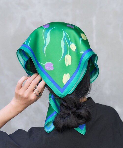 FREAK'S STORE（フリークスストア）の「Casselini/キャセリーニ ヴィンテージライクチューリップスカーフ（バンダナ/スカーフ・レディース・ブラウン/レッド/グリーン・ONE SIZE）」の8枚目の写真