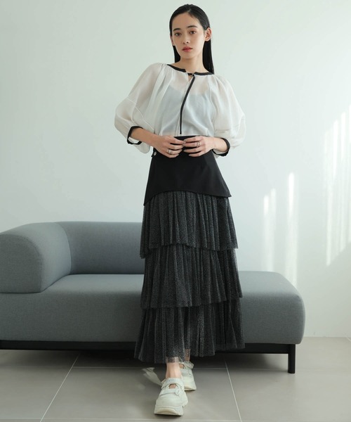 LADYMADE(レディメイド)の「バイカラーボリュームシアーブラウス(シャツ/ブラウス・レディース・ホワイト/ブラック・FREE)」の7枚目の写真