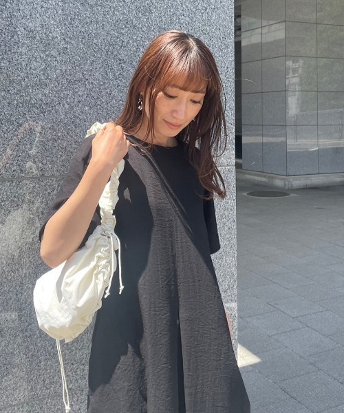 y/m(イム)の「リネンタッチフロントタックマキシワンピース(ワンピース・レディース・ベージュ/アイボリー/ブラック・FREE)」の5枚目の写真