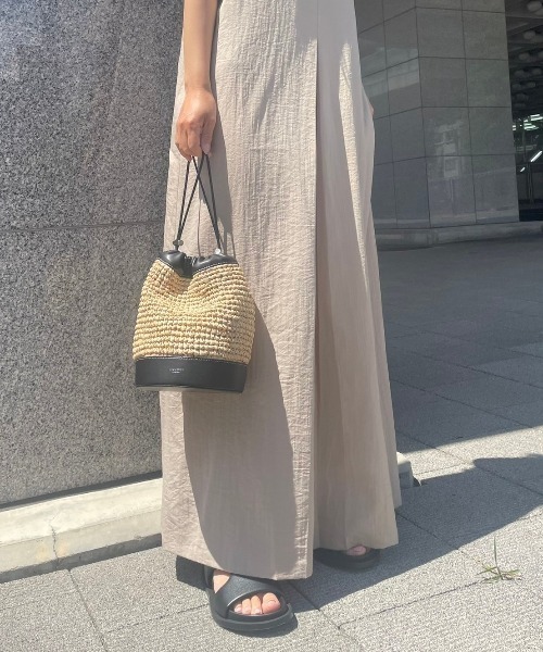 y/m(イム)の「リネンタッチフロントタックマキシワンピース(ワンピース・レディース・ベージュ/アイボリー/ブラック・FREE)」の15枚目の写真