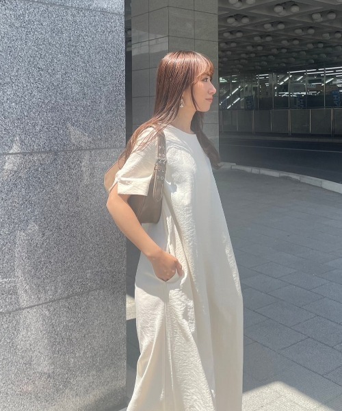 y/m(イム)の「リネンタッチフロントタックマキシワンピース(ワンピース・レディース・ベージュ/アイボリー/ブラック・FREE)」の19枚目の写真