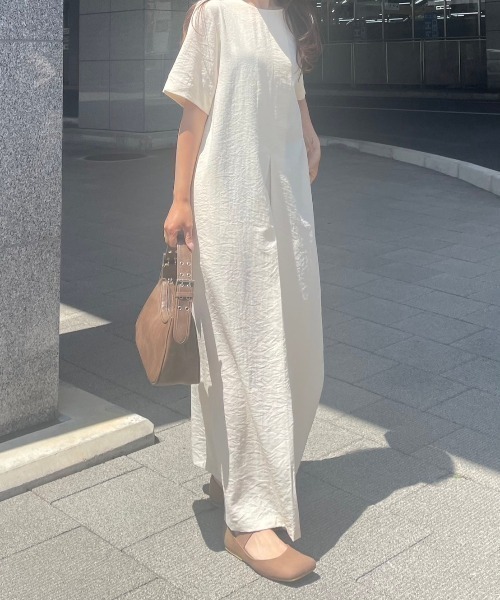 y/m(イム)の「リネンタッチフロントタックマキシワンピース(ワンピース・レディース・ベージュ/アイボリー/ブラック・FREE)」の22枚目の写真