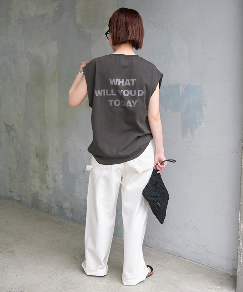 Spick & Span（スピックアンドスパン）の「ラメ ロゴ プリントフレンチT（Tシャツ/カットソー・レディース・チャコールグレー/ホワイト・FREE）」の22枚目の写真