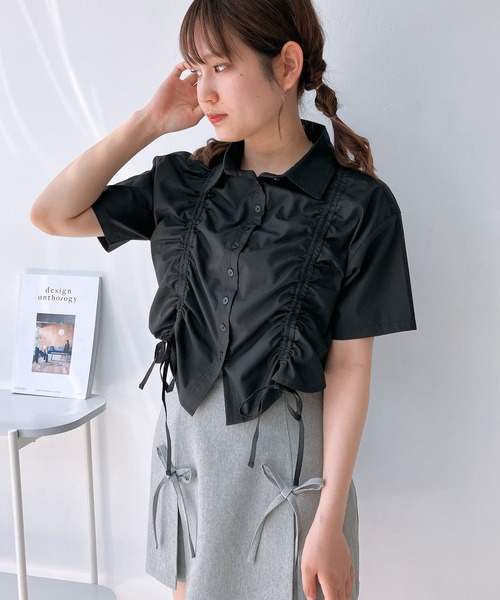 AS KNOW AS plus（アズノゥアズプラス）の「◎ダブル シャーリングリボン半袖シャツ（シャツ/ブラウス・レディース・ブラック/オフホワイト/ブルー/ブルー系その他・FREE）」の13枚目の写真