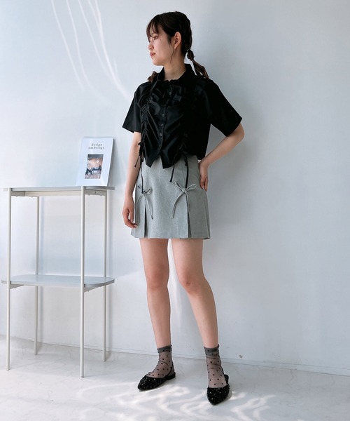 AS KNOW AS plus（アズノゥアズプラス）の「◎ダブル シャーリングリボン半袖シャツ（シャツ/ブラウス・レディース・ブラック/オフホワイト/ブルー/ブルー系その他・FREE）」の20枚目の写真