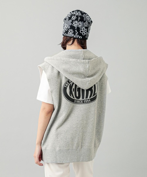 X-girl(エックスガール)の「OVAL LOGO ZIP UP SWEAT VEST(パーカー・レディース・アッシュ/ブラック/ブラウン・S/M)」の6枚目の写真