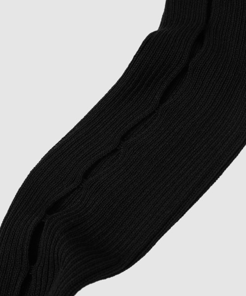 HAKUJI(ハクジ)の「Hole sleeve sweater(ニット/セーター・レディース・クリーム/ブラック/ラベンダー/ホワイト・FREE)」の8枚目の写真