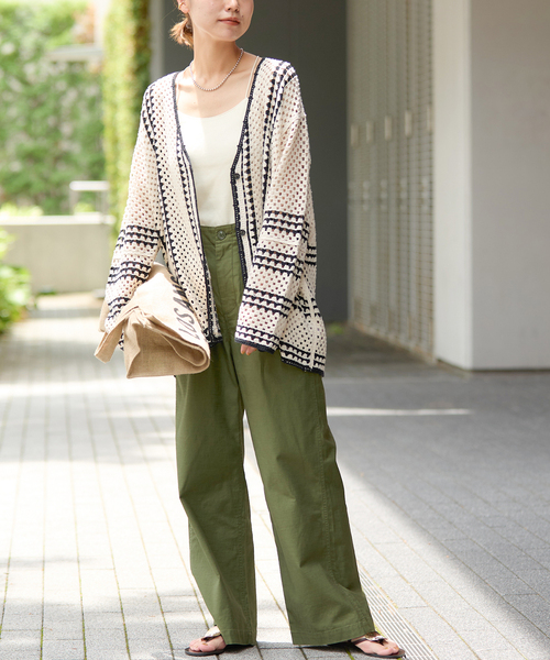 JOURNAL STANDARD relume（ジャーナルスタンダード　レリューム）の「《追加7》クロシェラインVネックカーディガン（カーディガン/ボレロ・レディース・ベージュ・FREE）」の3枚目の写真