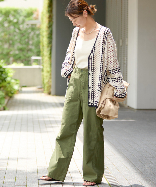 JOURNAL STANDARD relume（ジャーナルスタンダード　レリューム）の「《追加7》クロシェラインVネックカーディガン（カーディガン/ボレロ・レディース・ベージュ・FREE）」の4枚目の写真