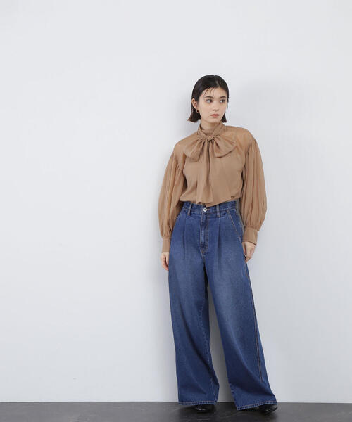NATURAL BEAUTY BASIC（ナチュラルビューティーベーシック）の「◇タックワイドデニムパンツ（デニムパンツ・レディース・ブラック/ダークブルー・SMALL/MEDIUM）」の9枚目の写真