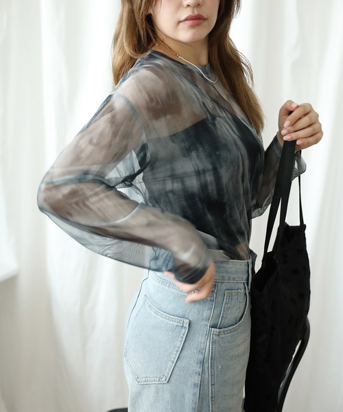 HOOK(フック)の「【HOOK】for girls 抽象総柄プリントメッシュモックネック長袖トップス (SS)(Tシャツ/カットソー・レディース・ベージュ/ネイビー・FREE)」の20枚目の写真