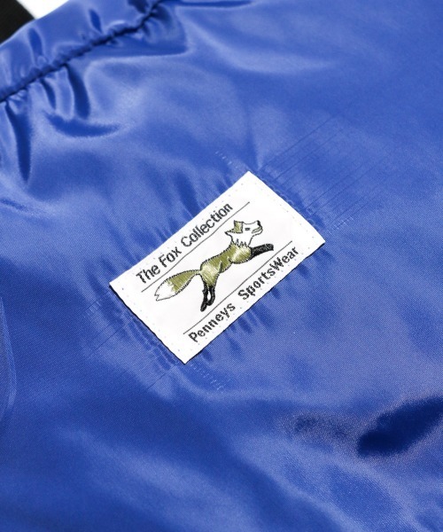 PENNEYS(ぺニーズ)の「PENNEY'S / ペニーズ THE FOX PACKABLE DAY PACK ワンポイント ライトウェイト デイパック パッカブル(バックパック/リュック・メンズ・ブラック/グレー/ブルー/ベージュ・FREE)」の12枚目の写真