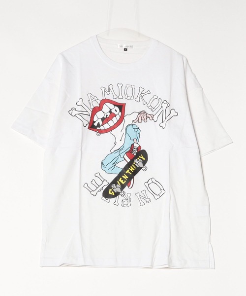 RE730(アールイーセブンサーティー)の「RE730 スケボーに乗ったなみおくん 半袖ビッグシルエットTシャツ(Tシャツ/カットソー・メンズ・ブラック/オフホワイト・LARGE/MEDIUM/X-LARGE)」の13枚目の写真