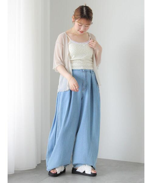 ehka sopo（エヘカソポ）の「ラメシアーVネックカーディガン（カーディガン/ボレロ・レディース・ブラック/キナリ/ピンク/ブルー・F）」の5枚目の写真