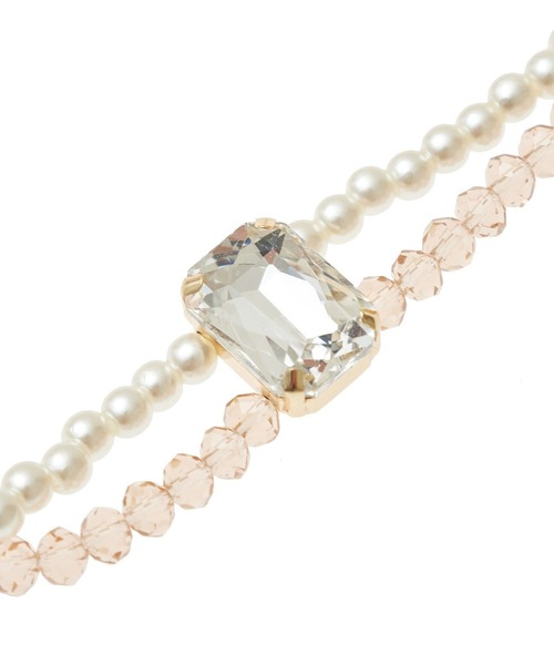 earth music&ecology（アースミュージックアンドエコロジー）の「ベロアリボン×パールネックレス（ネックレス・レディース・グレー/ベージュ・FREE）」の8枚目の写真