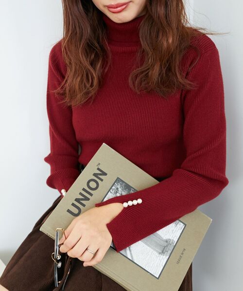 MAJESTIC LEGON(マジェスティックレゴン)の「ベーシックタートルニット(ニット/セーター・レディース・アイボリー/ホワイト系その他2/グレー/ブラック/モカ/ボルドー/ブラウン/ピンク/ライトグリーン/ブルー/ラベンダー・MEDIUM)」の11枚目の写真