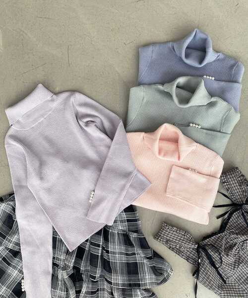 MAJESTIC LEGON(マジェスティックレゴン)の「ベーシックタートルニット(ニット/セーター・レディース・アイボリー/ホワイト系その他2/グレー/ブラック/モカ/ボルドー/ブラウン/ピンク/ライトグリーン/ブルー/ラベンダー・MEDIUM)」の13枚目の写真