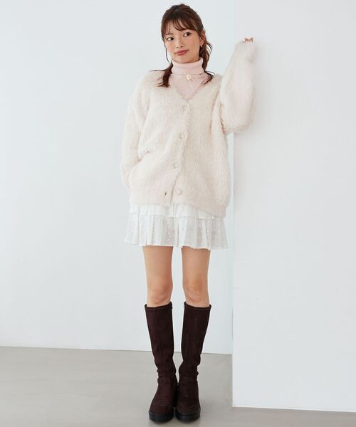 MAJESTIC LEGON(マジェスティックレゴン)の「ベーシックタートルニット(ニット/セーター・レディース・アイボリー/ホワイト系その他2/グレー/ブラック/モカ/ボルドー/ブラウン/ピンク/ライトグリーン/ブルー/ラベンダー・MEDIUM)」の15枚目の写真