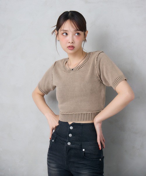 ENVYM（アンビー）の「ピグメントハーフスリーブニット（ニット/セーター・レディース・ネイビー/ブラック/ブラウン・FREE）」の2枚目の写真