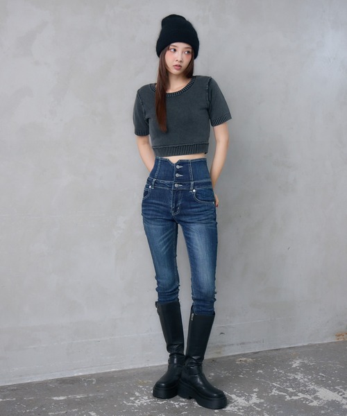 ENVYM（アンビー）の「ピグメントハーフスリーブニット（ニット/セーター・レディース・ネイビー/ブラック/ブラウン・FREE）」の9枚目の写真