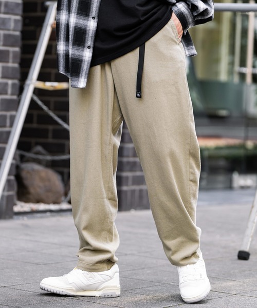 Rocky Monroe（ロッキーモンロー）の「ツイル/デニムクライミングワイドパンツ（デニムパンツ・メンズ・ベージュ/ブラック系/インディゴブルー/ブラック/カーキ/ブルー/オフホワイト・M/L/XL）」の4枚目の写真