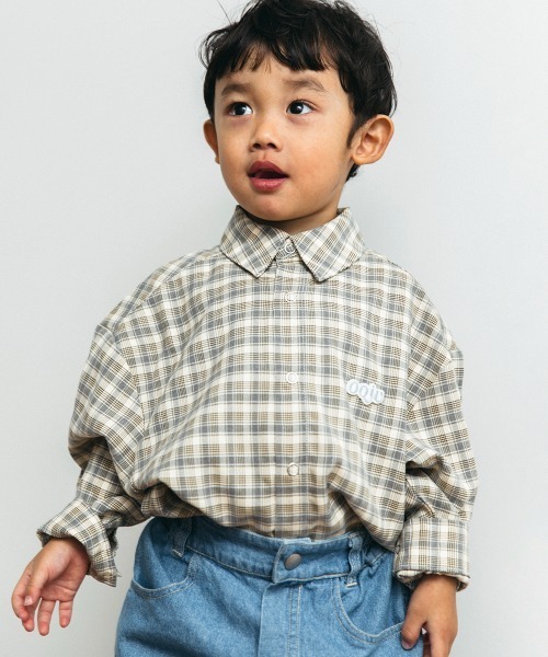 ooju（オージュ）の「【ooju】チェックシャツ（シャツ/ブラウス・キッズ・ベージュ/ネイビー・1/2/3）」の2枚目の写真