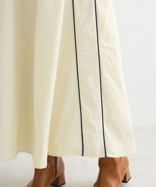 Green Parks(グリーンパークス)の「ナイロンラインフレアスカート(スカート・レディース・ブラック/アイボリー/グレー・FREE)」の20枚目の写真